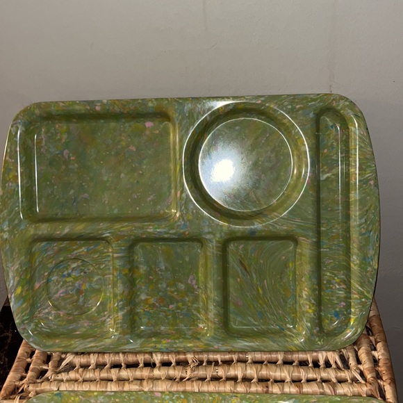 2 Vintage Prolon Ware Melamine School Cafeteria Lunch Trays Green Confetti - Picture 2 of 6